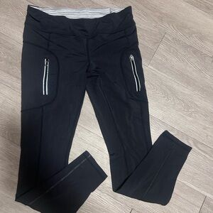 lululemon athletica Black Athletic Leggings with Zip Pockets